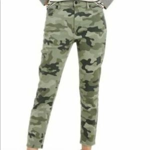 Nili Lotan x Target - New with tags - Size 0 - Camo High Waisted Pants